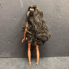 Load image into Gallery viewer, Singing Elena Doll Battery Operated
