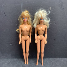 Load image into Gallery viewer, 2pk Dolls 1966 Vintage Collectible
