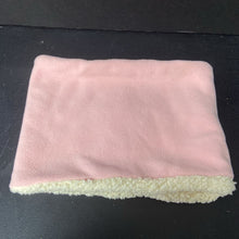 Load image into Gallery viewer, Girls Winter Arm Warmer
