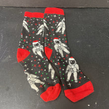 Load image into Gallery viewer, Boys Winter Christmas Astronaut Socks
