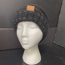Load image into Gallery viewer, Girls Knit Winter Hat
