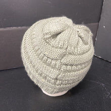 Load image into Gallery viewer, Girls Winter Knit Hat (Super Star)
