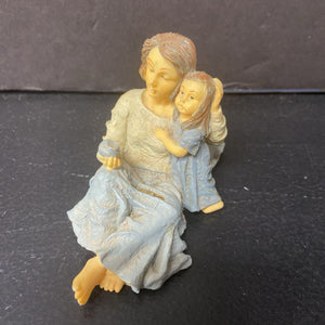 Mom & Daughter Figurine (K's Collectibles)