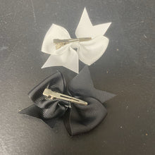 Load image into Gallery viewer, 2pk Solid Hairbow Clips
