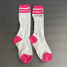 Load image into Gallery viewer, Girls &quot;Love&quot; Socks
