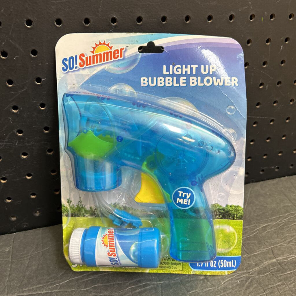 Light Up Bubble Blower Battery Operated (NEW) (So Summer)