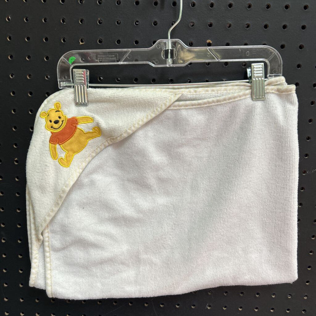 Pooh Hooded Infant Bath Towel