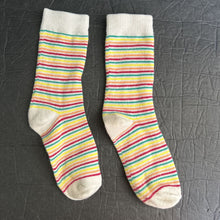 Load image into Gallery viewer, Girls Striped Socks
