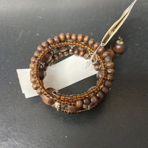 Beaded Bracelet & Earrings Set (NEW) (Jlove)