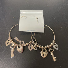 Load image into Gallery viewer, Heart Key Hoop Earrings (NEW)
