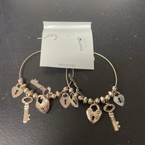 Heart Key Hoop Earrings (NEW)