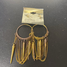 Load image into Gallery viewer, Spike Earrings (NEW)
