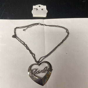 "Barbie" Necklace & Earrings Set (NEW)