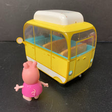 Load image into Gallery viewer, Family Campervan Bus w/Figures
