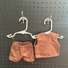 Load image into Gallery viewer, 2pc Girl Scout Brownie Outfit for 18&quot; Doll
