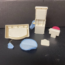 Load image into Gallery viewer, Dollhouse Bathroom Set 1999 Vintage Collectible
