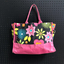 Load image into Gallery viewer, Flower Tote Bag
