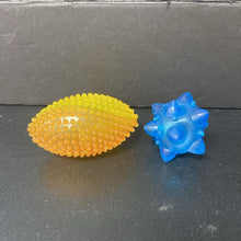 Load image into Gallery viewer, 2pk Light Up Sensory Balls
