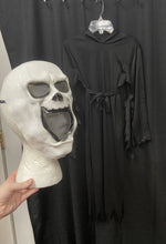 Load image into Gallery viewer, Kids Ghost Reaper Halloween Costume
