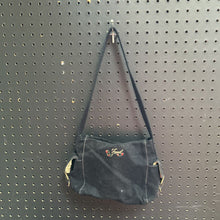 Load image into Gallery viewer, Flower Shoulder Bag
