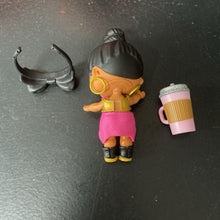 Load image into Gallery viewer, Ball w/Doll &amp; Accessories
