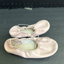 Load image into Gallery viewer, Girls Ballet Shoes
