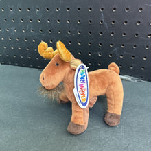 Load image into Gallery viewer, Moose Finger Puppet (NEW)
