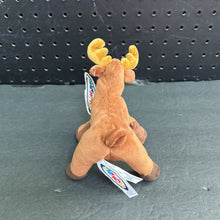 Load image into Gallery viewer, Moose Finger Puppet (NEW)
