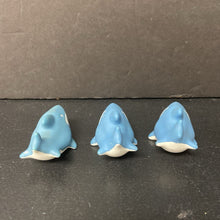 Load image into Gallery viewer, 3pk Shark Bath Toys
