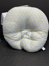 Load image into Gallery viewer, Patterned Newborn Lounger Pillow nursing pillow
