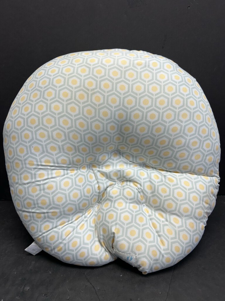 Patterned Newborn Lounger Pillow nursing pillow