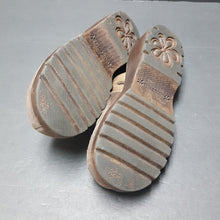 Load image into Gallery viewer, girls clogs
