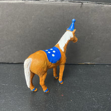 Load image into Gallery viewer, Birthday Horse (Ankyo)
