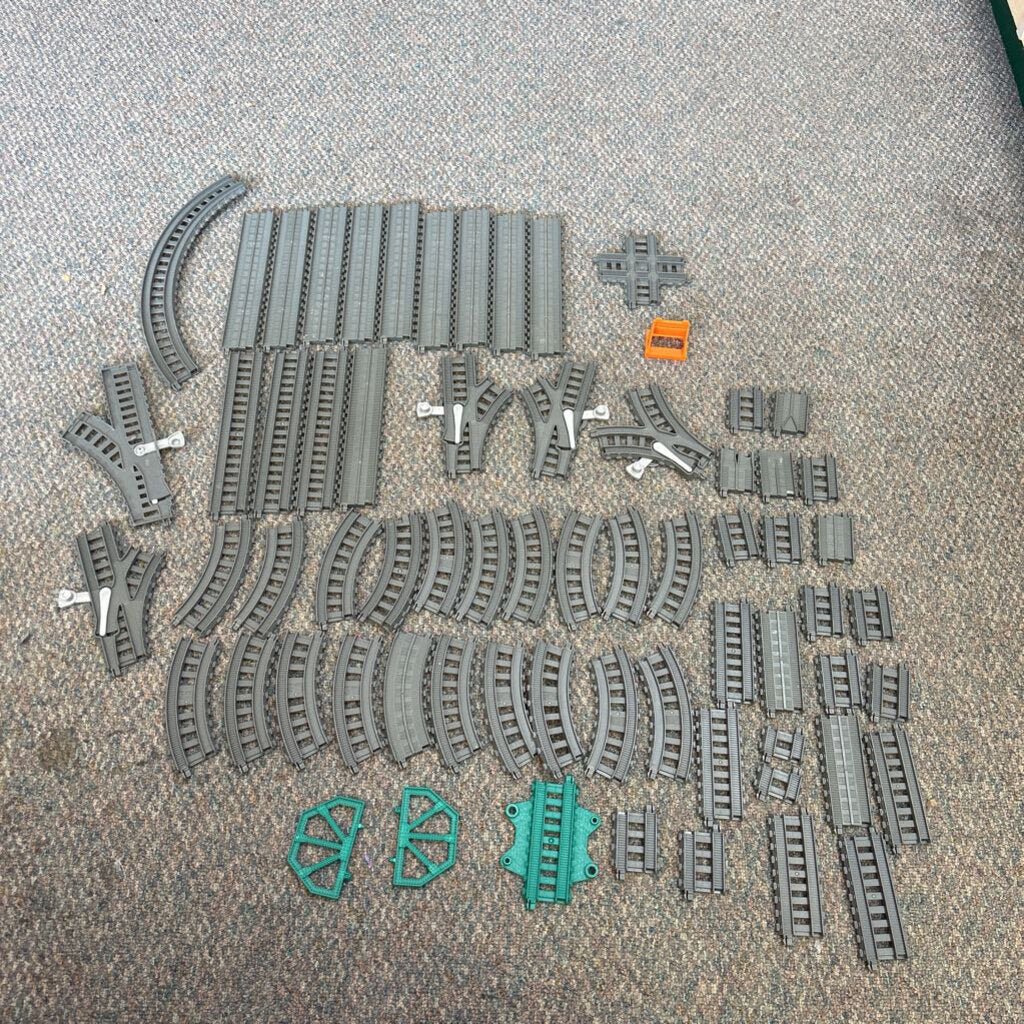 Plastic Train Tracks Set