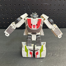 Load image into Gallery viewer, Wheeljack Transforming Car
