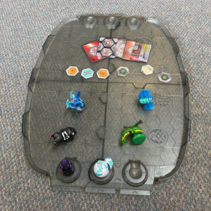 Geogon Rising Battle Matrix Board w/Figures & Cards