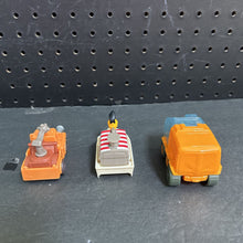 Load image into Gallery viewer, 4pk Character Toys
