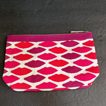 Load image into Gallery viewer, Lipstick Print Cosmetics Bag (Estee Lauder)
