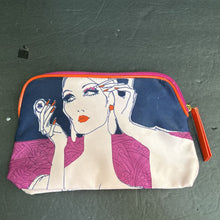 Load image into Gallery viewer, Makeup Woman Cosmetics Bag (Estee Lauder)
