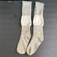 Load image into Gallery viewer, Girls Winter Socks
