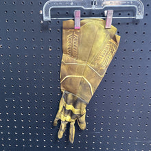 Load image into Gallery viewer, Avengers Endgame Thanos Halloween Costume
