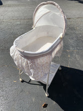 Load image into Gallery viewer, Deluxe Sweet Beginnings Bassinet
