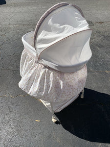 Deluxe Sweet Beginnings Bassinet