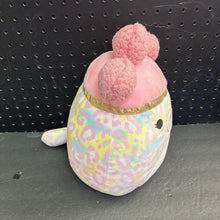 Load image into Gallery viewer, Beebz the Cheetah Squish Doo Plush
