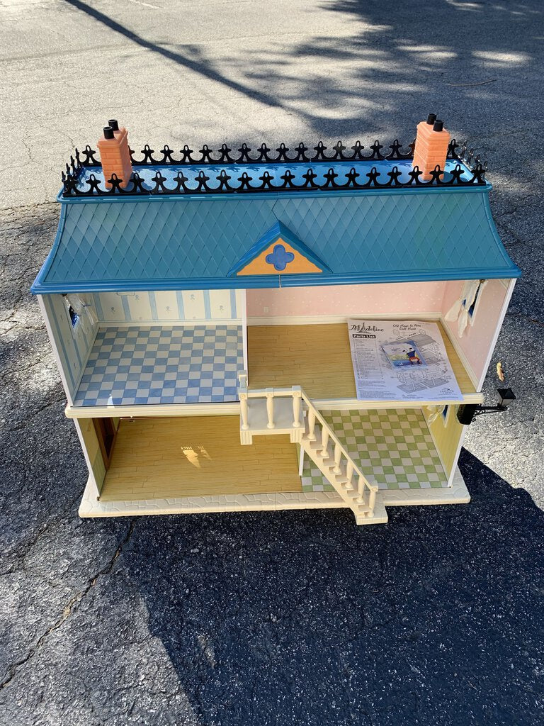 Madeline Old House In Paris Dollhouse for 8