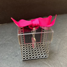 Load image into Gallery viewer, Flip Flop Charm (NEW)

