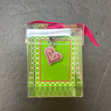 Load image into Gallery viewer, Heart Charm (NEW)
