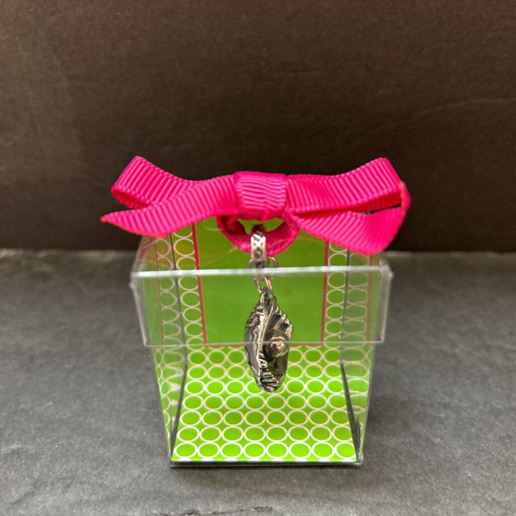 Baseball Glove Charm (NEW)