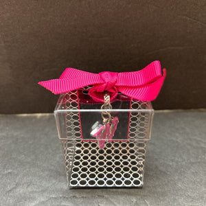 "W" Charm (NEW)