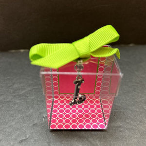 "L" Charm (NEW)